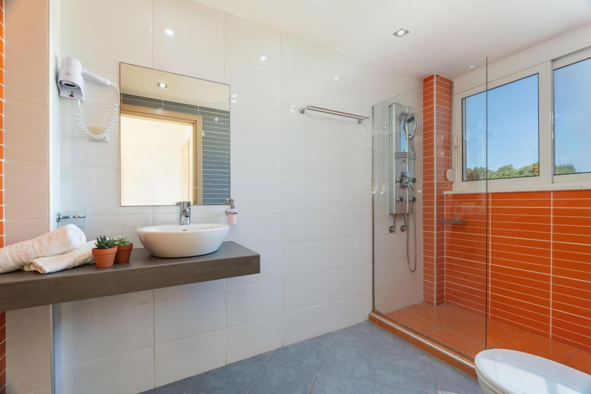 Villa Ariella With Sea View Agia Marina  Exterior photo