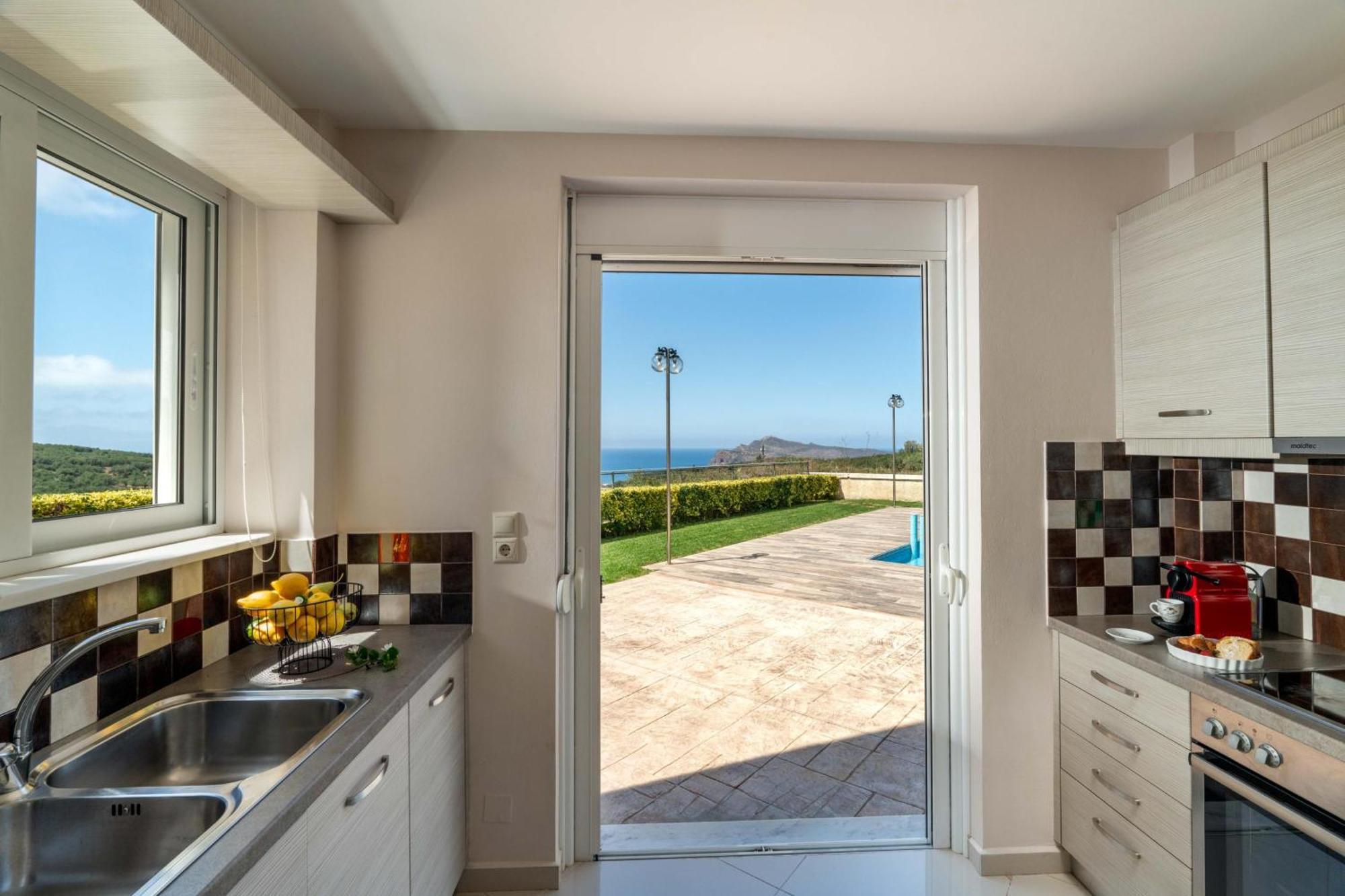 Villa Ariella With Sea View Agia Marina  Exterior photo